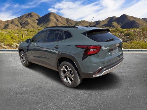 Cypress Gray 2025 Chevrolet Trax LT