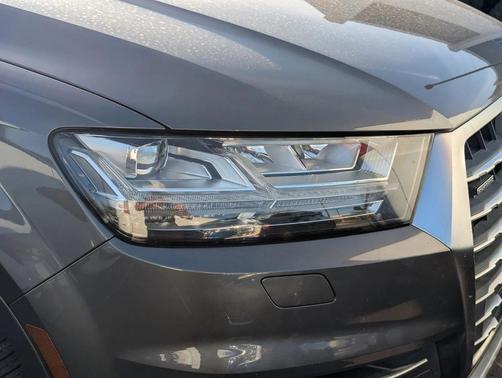 2018 Audi Q7 2.0T Premium Plus