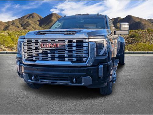 2024 GMC Sierra 3500 Denali