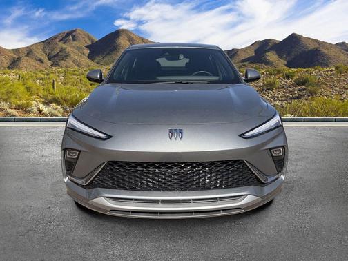 Moonstone Gray Metallic 2026 Buick Envista Avenir FWD