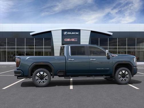 2025 GMC Sierra 3500 Denali