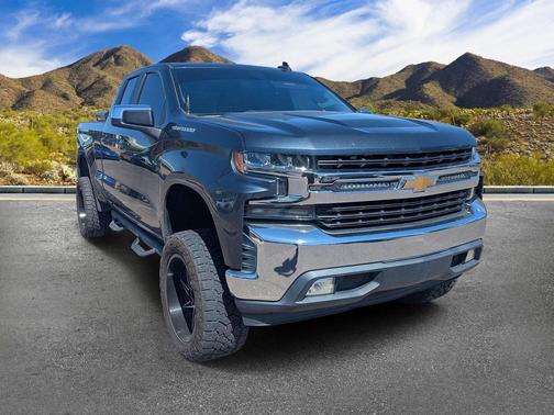 Shadow Gray Metallic 2020 Chevrolet Silverado 1500 LT