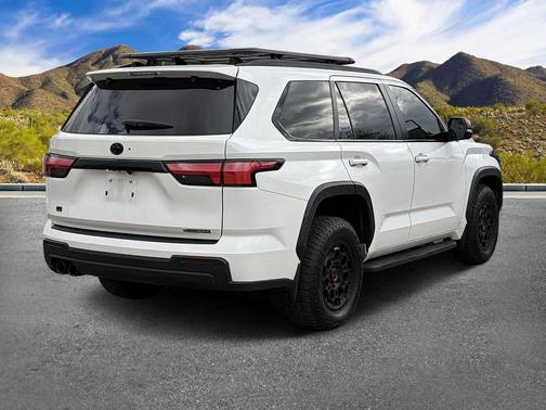 Ice Cap 2025 Toyota Sequoia SR5