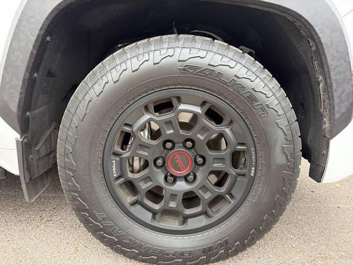 Ice Cap 2025 Toyota Sequoia SR5