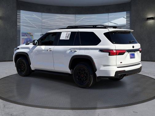 Ice Cap 2025 Toyota Sequoia SR5