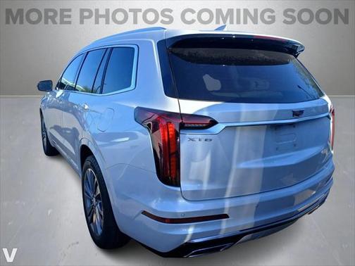 2021 Cadillac XT6 Premium Luxury FWD