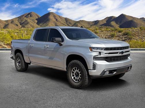 Silver Ice Metallic 2019 Chevrolet Silverado 1500 RST