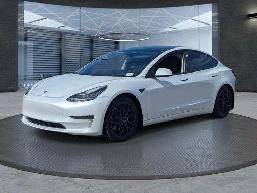 2019 Tesla Model 3 Standard Range Plus