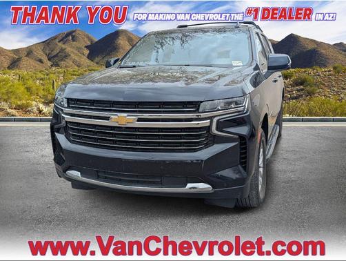 2023 Chevrolet Suburban LT