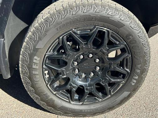 2024 GMC HUMMER EV SUV 2X