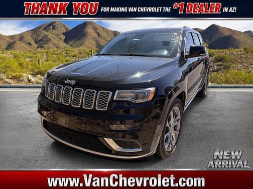 Diamond Black Crystal Pearlcoat 2020 Jeep Grand Cherokee Summit