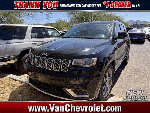 Diamond Black Crystal Pearlcoat 2020 Jeep Grand Cherokee Summit
