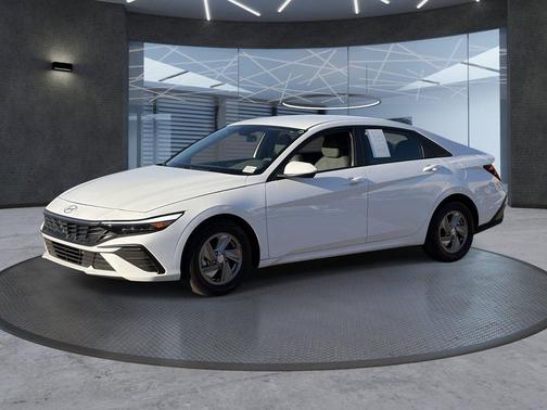 Serenity White 2025 Hyundai ELANTRA SE
