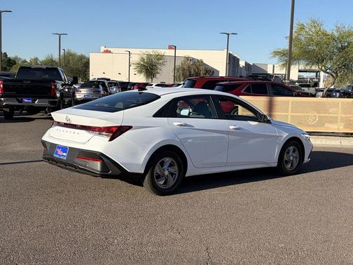 Serenity White 2025 Hyundai ELANTRA SE