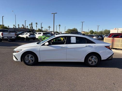 Serenity White 2025 Hyundai ELANTRA SE