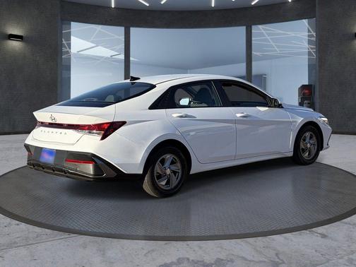 Serenity White 2025 Hyundai ELANTRA SE