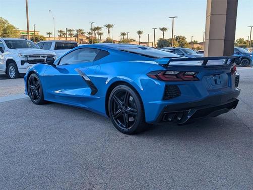 2025 Chevrolet Corvette Stingray w/3LT