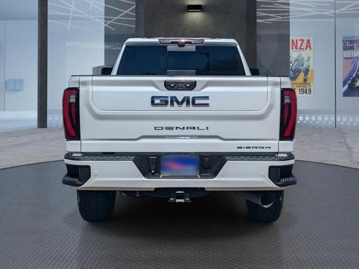 2024 GMC Sierra 2500 Denali Ultimate