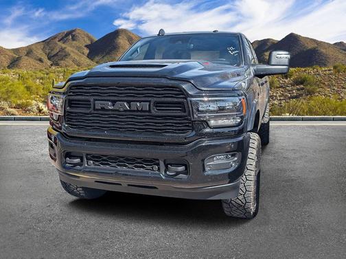 2024 RAM 2500 Limited Crew Cab 4x4 6'4' Box