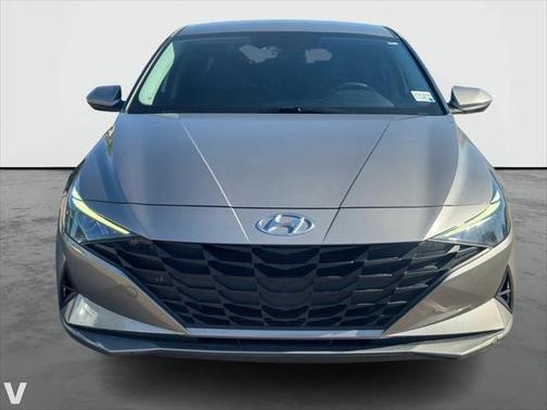 2021 Hyundai ELANTRA SE