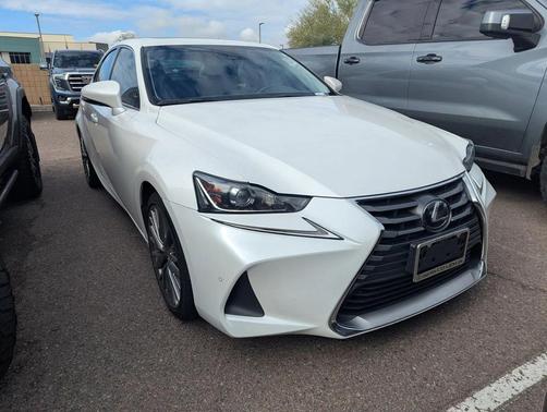2018 Lexus IS 300 Base