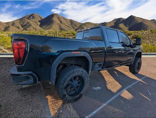 2021 GMC Sierra 2500 AT4