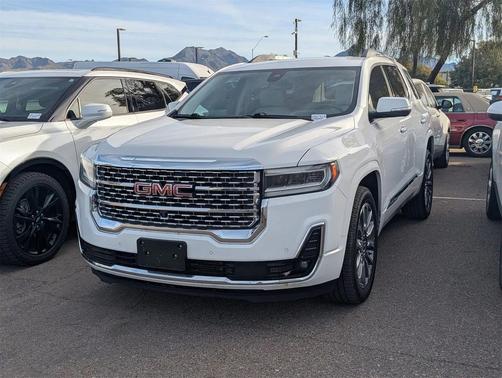 2021 GMC Acadia Denali