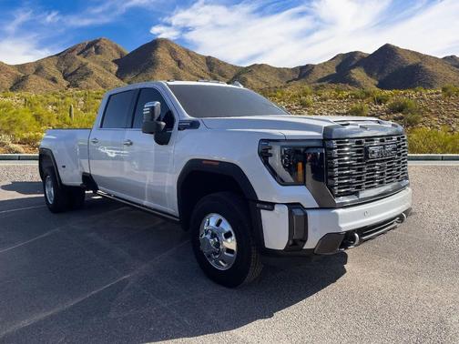 2024 GMC Sierra 3500 Denali