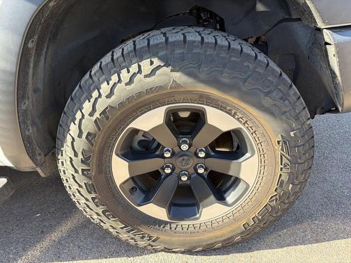 Bright White Clearcoat 2019 RAM 1500 Rebel