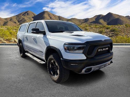 Bright White Clearcoat 2019 RAM 1500 Rebel