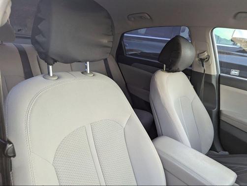 2017 Hyundai SONATA Base