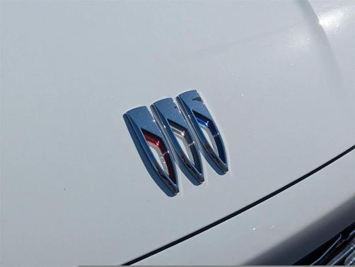 2025 Buick Enclave Preferred FWD