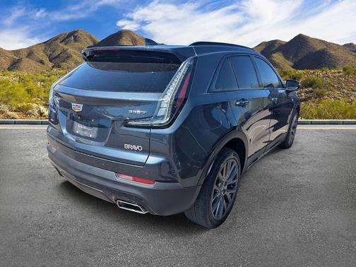 Shadow Metallic 2021 Cadillac XT4 Sport