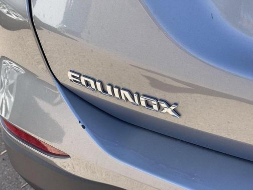 Sterling Gray Metallic 2024 Chevrolet Equinox LS