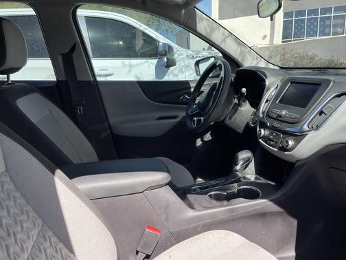 Sterling Gray Metallic 2024 Chevrolet Equinox LS