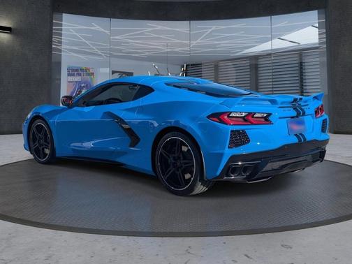 2023 Chevrolet Corvette Stingray w/2LT
