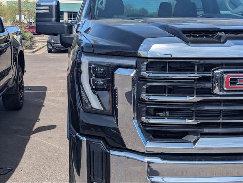 Onyx Black 2026 GMC Sierra 2500 SLT