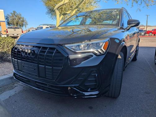 2023 Audi Q3 Premium 45 TFSI S line quattro Tiptronic