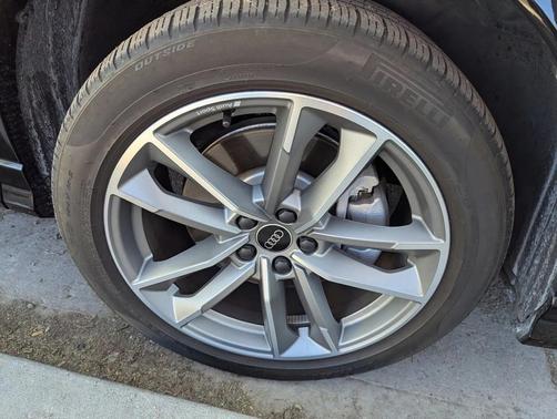 2023 Audi Q3 Premium 45 TFSI S line quattro Tiptronic