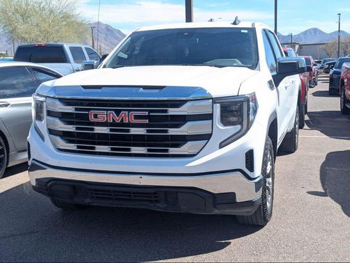 2022 GMC Sierra 1500 SLE