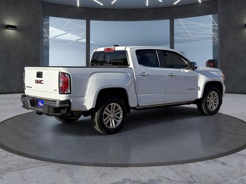 Summit White 2016 GMC Canyon SLT