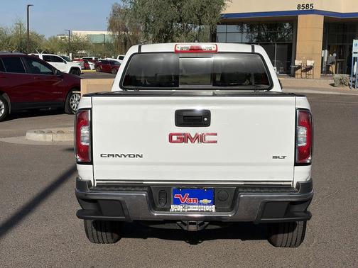Summit White 2016 GMC Canyon SLT