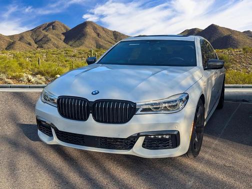 2017 BMW 750 I