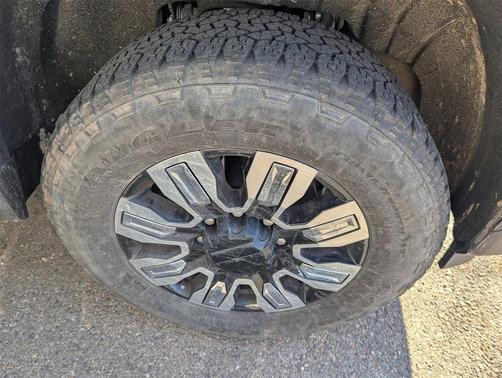 2025 GMC Sierra 3500 Denali