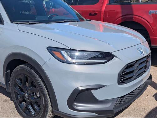 2024 Honda HR-V 2WD Sport