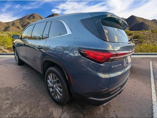 2025 Buick Enclave Preferred FWD