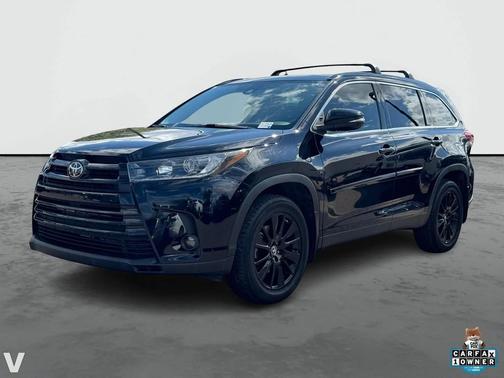 2019 Toyota Highlander SE