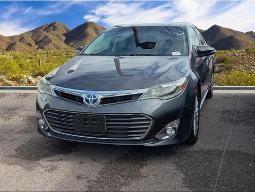 2013 Toyota Avalon Hybrid XLE Premium