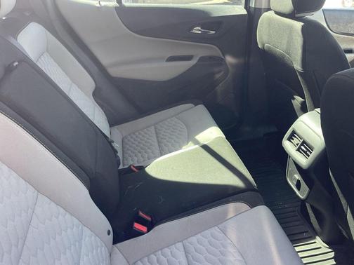 Mosaic Black Metallic 2018 Chevrolet Equinox LS