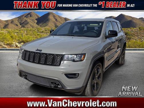 Gray 2019 Jeep Grand Cherokee Upland